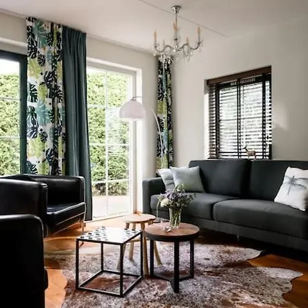 Gezellig Vakantiehuis In Het Bos Holiday home *