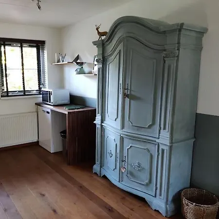 Gezellig Vakantiehuis In Het Bos